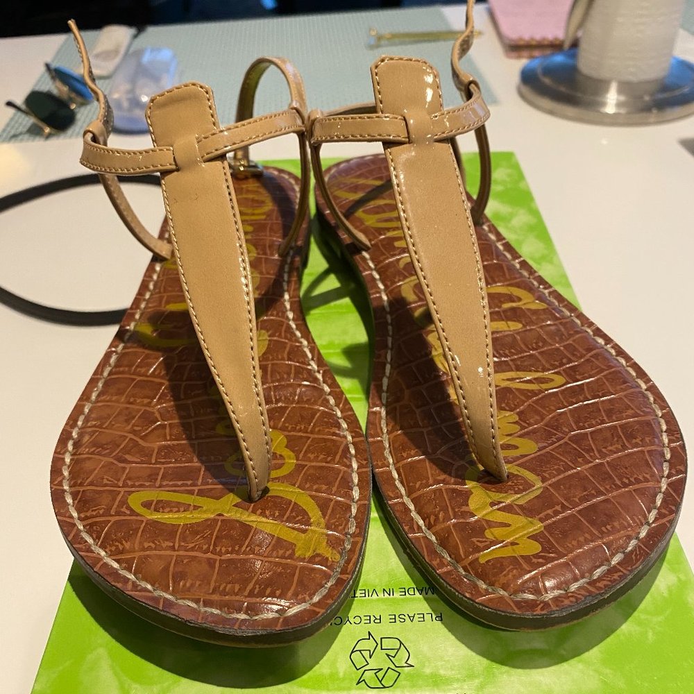 Sam Edelman Gigi Thong Sandals Patent Almond